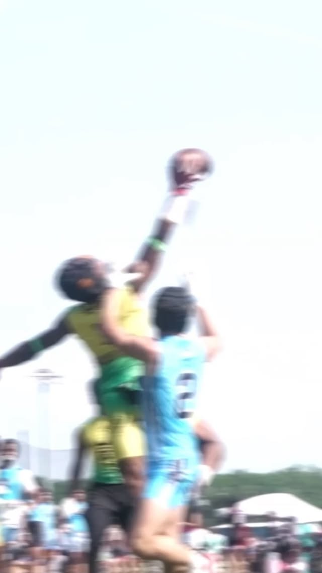 Instagram post by @espn.sh0w for Shock Doctor. Caption reads: 𝙊𝙣𝙚 𝙬𝙤𝙧𝙙… 𝘿𝙊𝙂 🐾🔰 - - #shockdoctor....