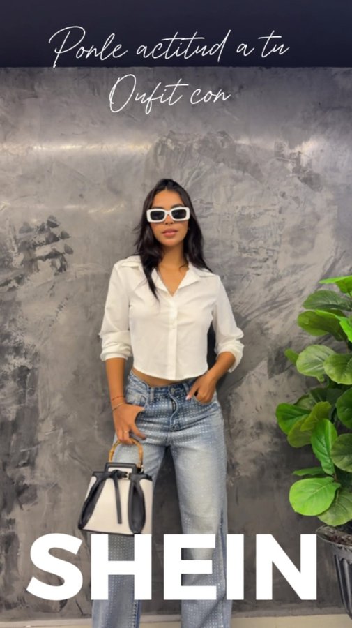 Instagram post by @lakaryofficial for SHEIN. Caption reads: [...] bolsos más espectaculares? Con SHEIN todo es....