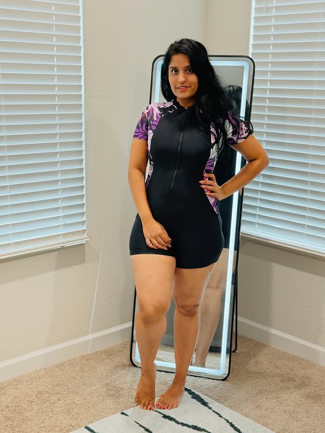 Instagram post by @stylingwith_capricorn for Shein. Caption reads: ✨Simply download SHEIN App and Stay tuned for the....