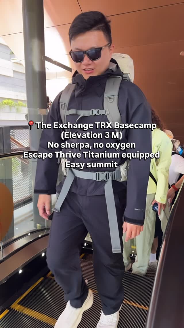 Instagram post by @ruieesruiees for Columbia México. Caption reads: Pfft easy hike 😮‍💨

#ColumbiaMY #ColumbiaHikePro....