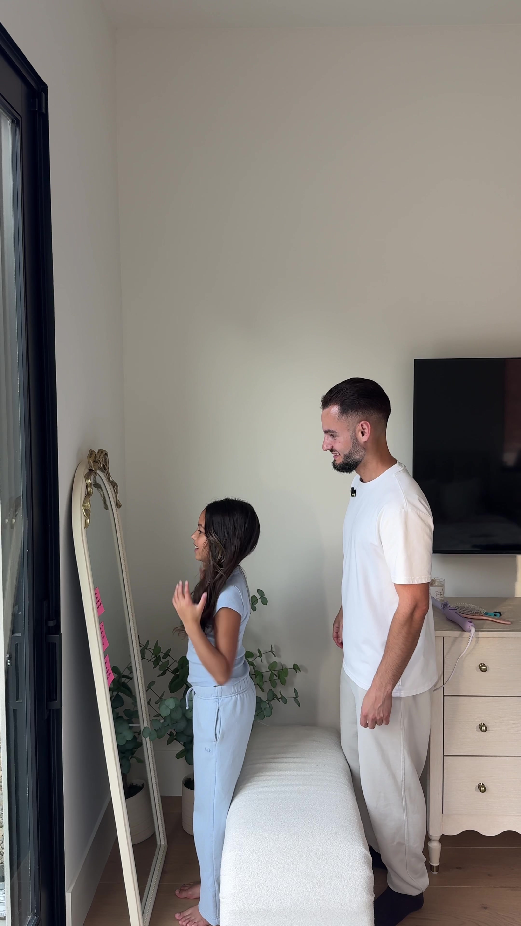 TikTok post by @everythingdad for Post-it. Caption reads: #ad Mornings can be chaotic, but this year I want....