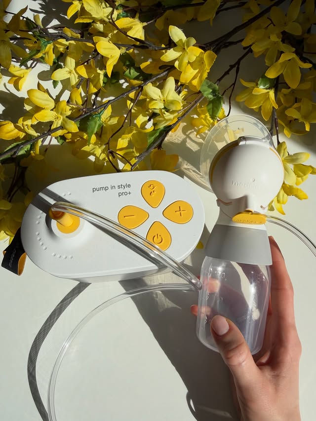 Instagram post by @nyduygu for Medela. Caption reads: Trying the Medela pump in style pro+ 🌼 As a busy....