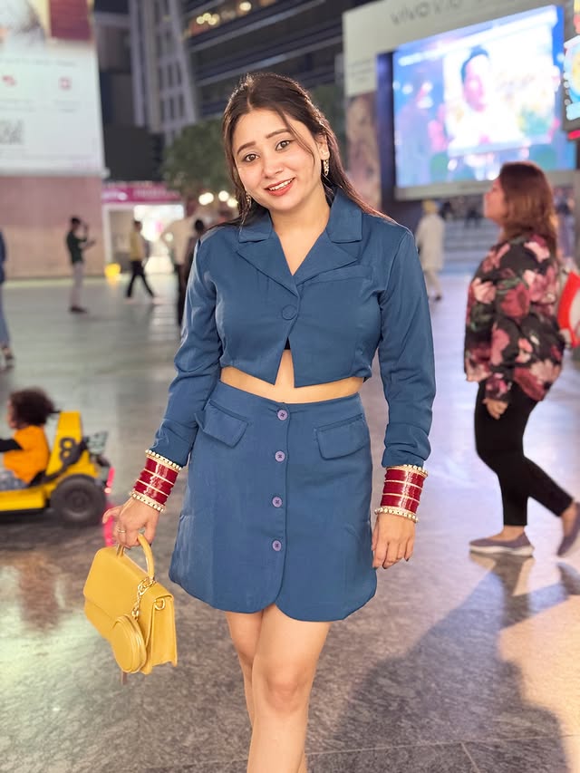 Instagram post by @pooja_khattri_ for NEWME. Caption reads: 🫣🧿🙈✨ Outfit👗:- @newme.asia....
