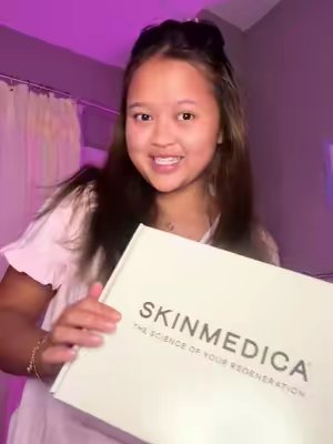 TikTok post by @evanguyen for Her Campus. Caption reads: #HerCampusSkinMedica #GiftedbySkinMedica [...].