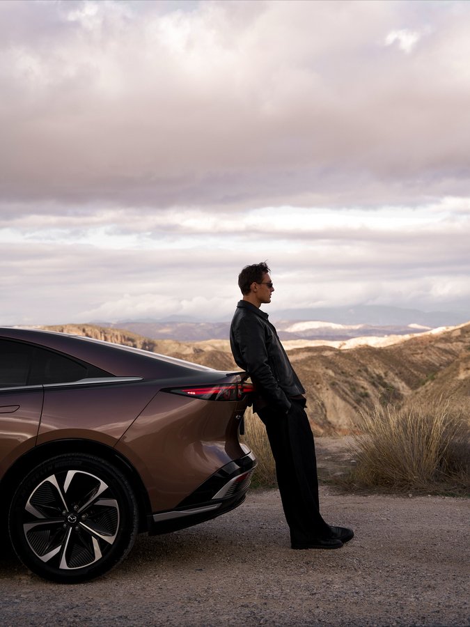 Instagram post by an influencer for Mazda Deutschland. Caption reads: Took the new all-electric Mazda6e out where....