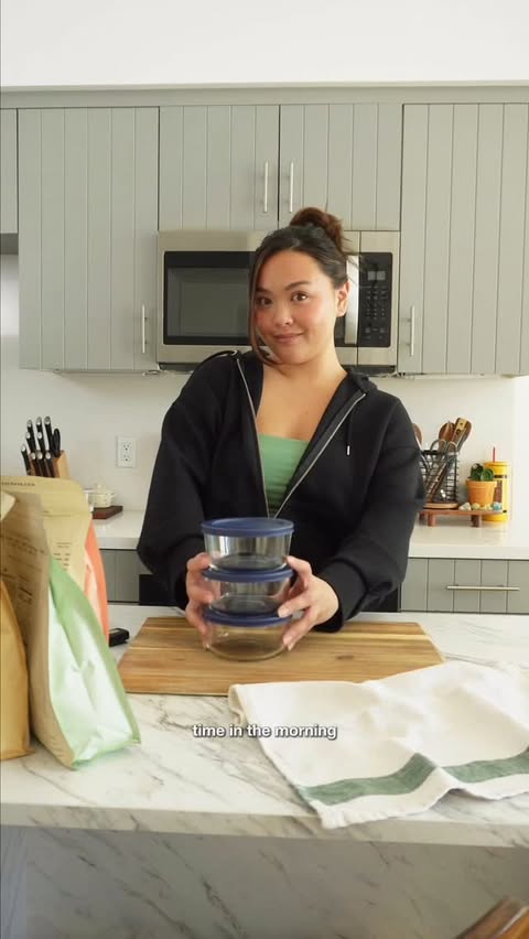 Instagram post by @mahalmariella for Ka'Chava. Caption reads: [...] to my breakfasts has been by using @kachava....