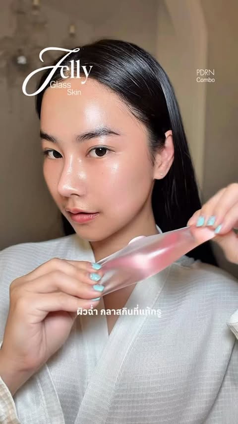 Instagram post by @d.wcyp for Glad2Glow Thai. Caption reads: PDRN duo for clear, radiant skin #Glad2Glow #PDRN....