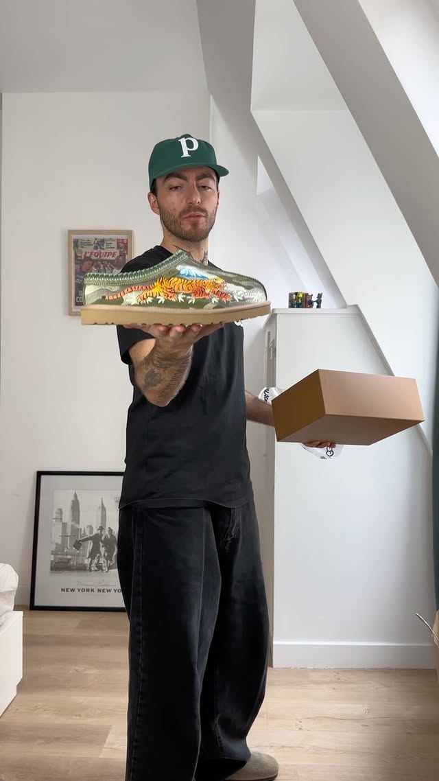 Instagram post by @edgarponson for Palace Skateboards. Caption reads: Unboxing @palaceskateboards & @uggineurope....