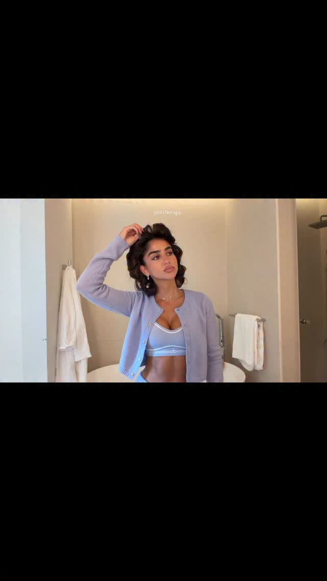 Instagram post by @dianashex for Guerlain. Caption reads: @guerlain #guerlainfragrance #lartetlamatière.