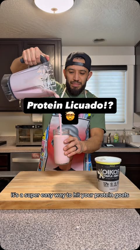 Instagram post by @chuysmacros for Oikos. Caption reads: #OIKOSPartner Growing up Mexican, licuados were....