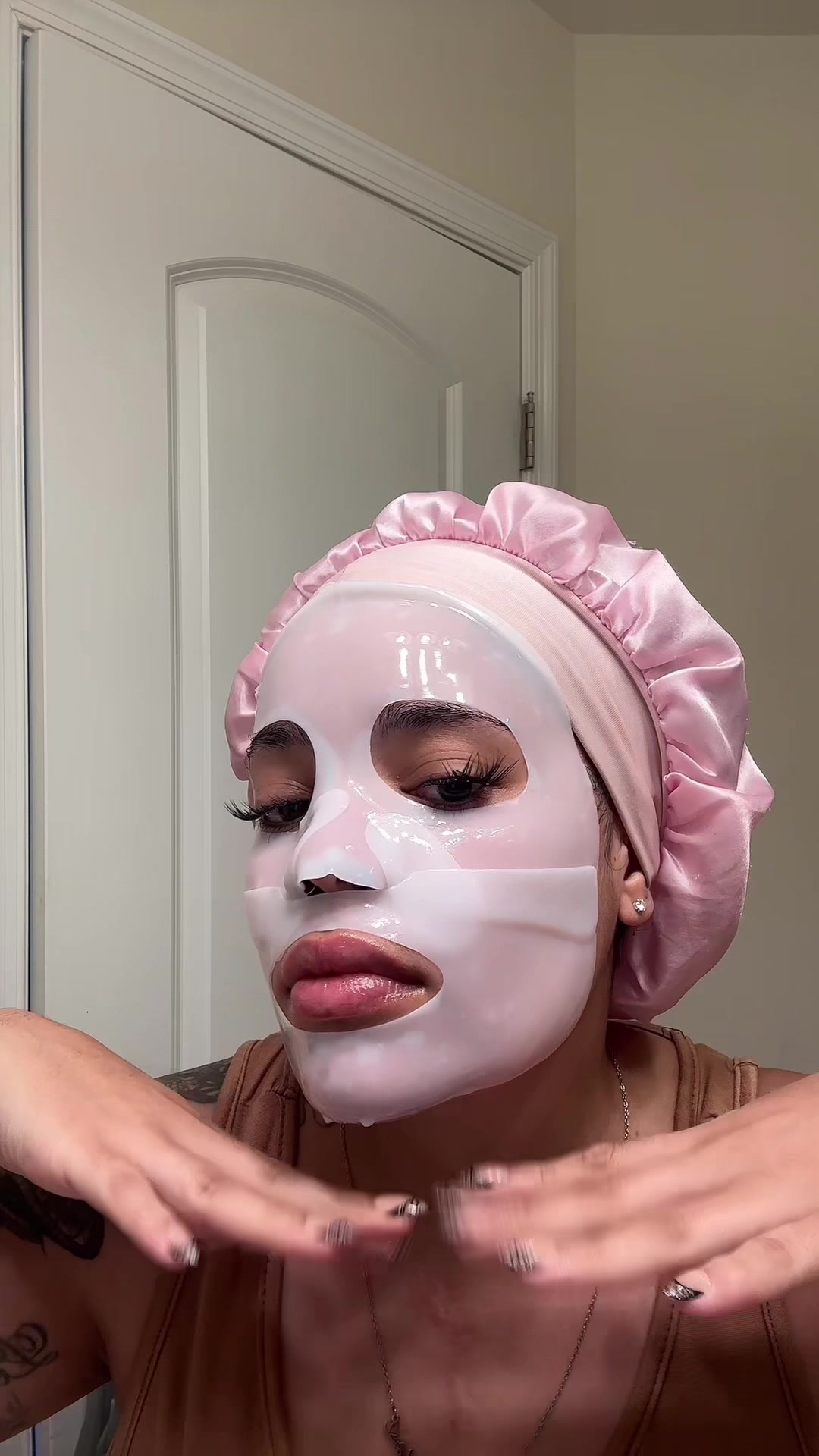 TikTok post by @gillthe1_ for mixsoon. Caption reads: I can never go back to traditional sheet masks....