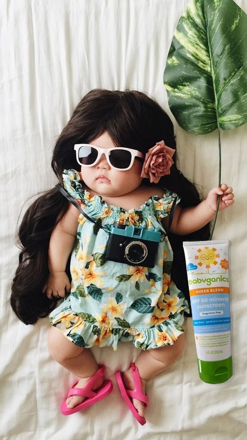 Instagram post by @lauraiz for babyganics. Caption reads: Forgetting essential items happens all the time.....