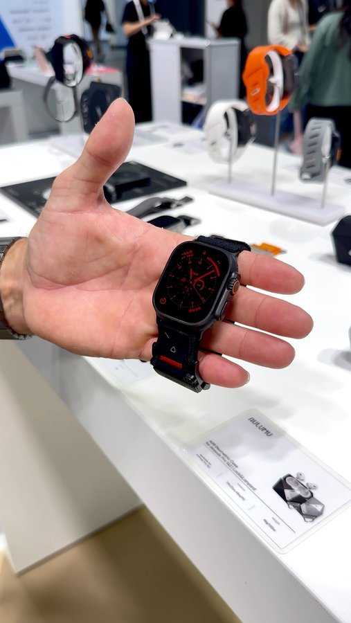 Instagram post by @koliamishka for AULUMU. Caption reads: Sunday watch day 

Some exciting…exclusive…not....