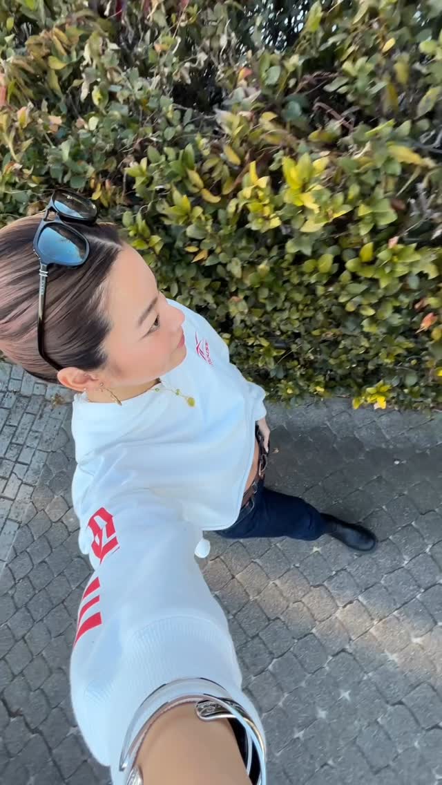 Instagram post by @kotoriii for MOUSSY. Caption reads: @moussyofficial....