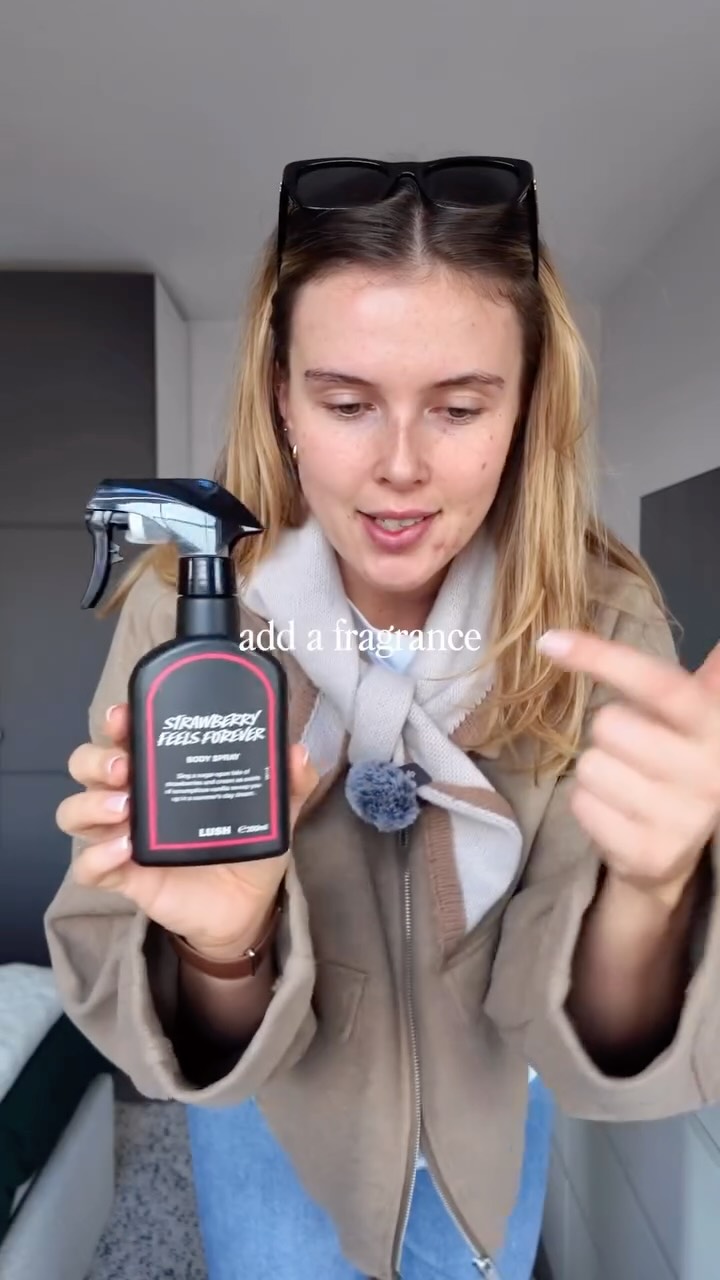 Instagram post by @emxbarker for Clarks Originals. Caption reads: hi I’m emily I’m a UK size 12-14 | get ready with....