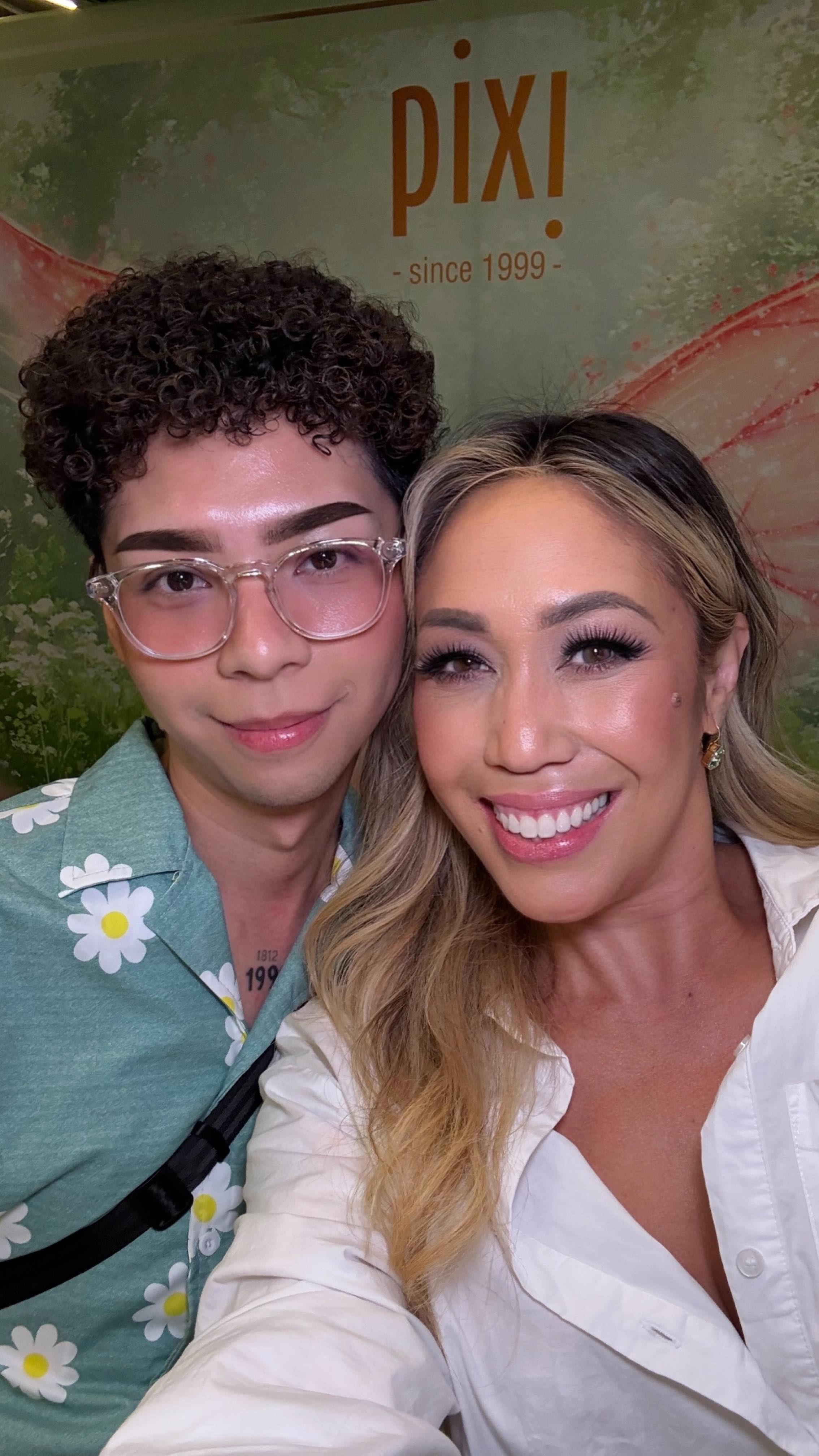 Instagram post by @colleennicole26 for Pixi Beauty. Caption reads: [...] Lumpur, F88 !✨

#Sephora #SephoraMY....