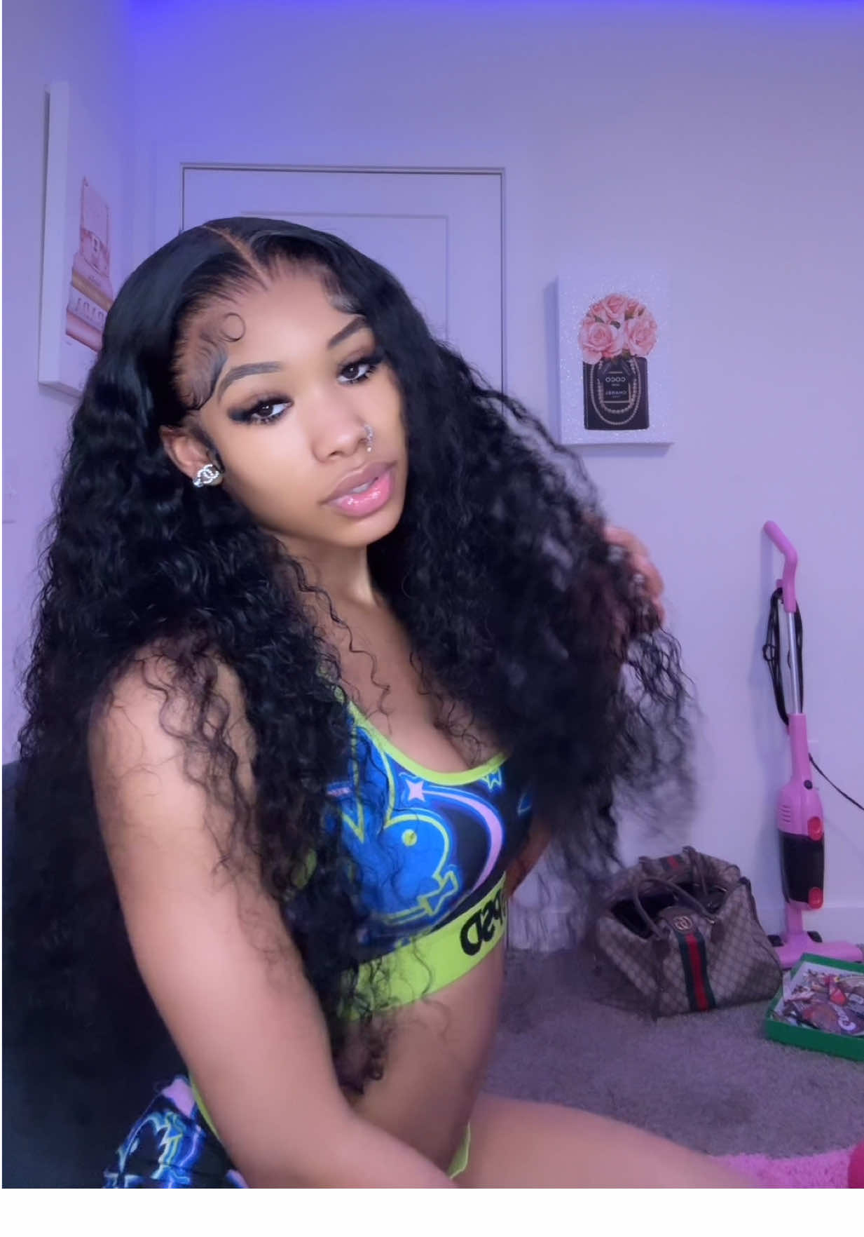 TikTok post by @parisayani for Bling Hair. Caption reads: Deep wave wig from @Bling Hair Fashion 😍🤏🏼 #fyp....