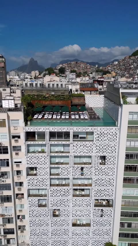 Instagram post by @leeshbrock for Small Luxury Hotels. Caption reads: [...] #beautifulhotels pr stay with....