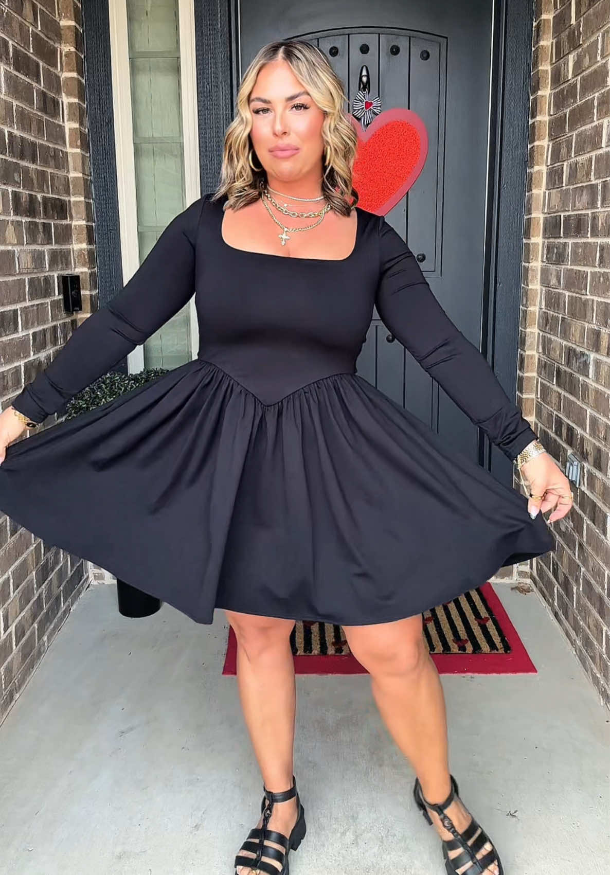 TikTok post by @its.myrandajenkins for OYS-beauty. Caption reads: [...] #flowydress #dress #longsleevedress....