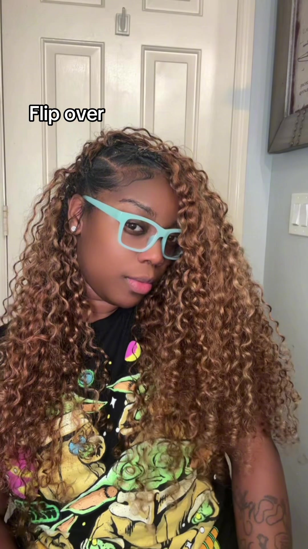TikTok post by @tekab0 for Mscoco Hair. Caption reads: @Mscoco Hair #SummerVibes #SummerWins [...].