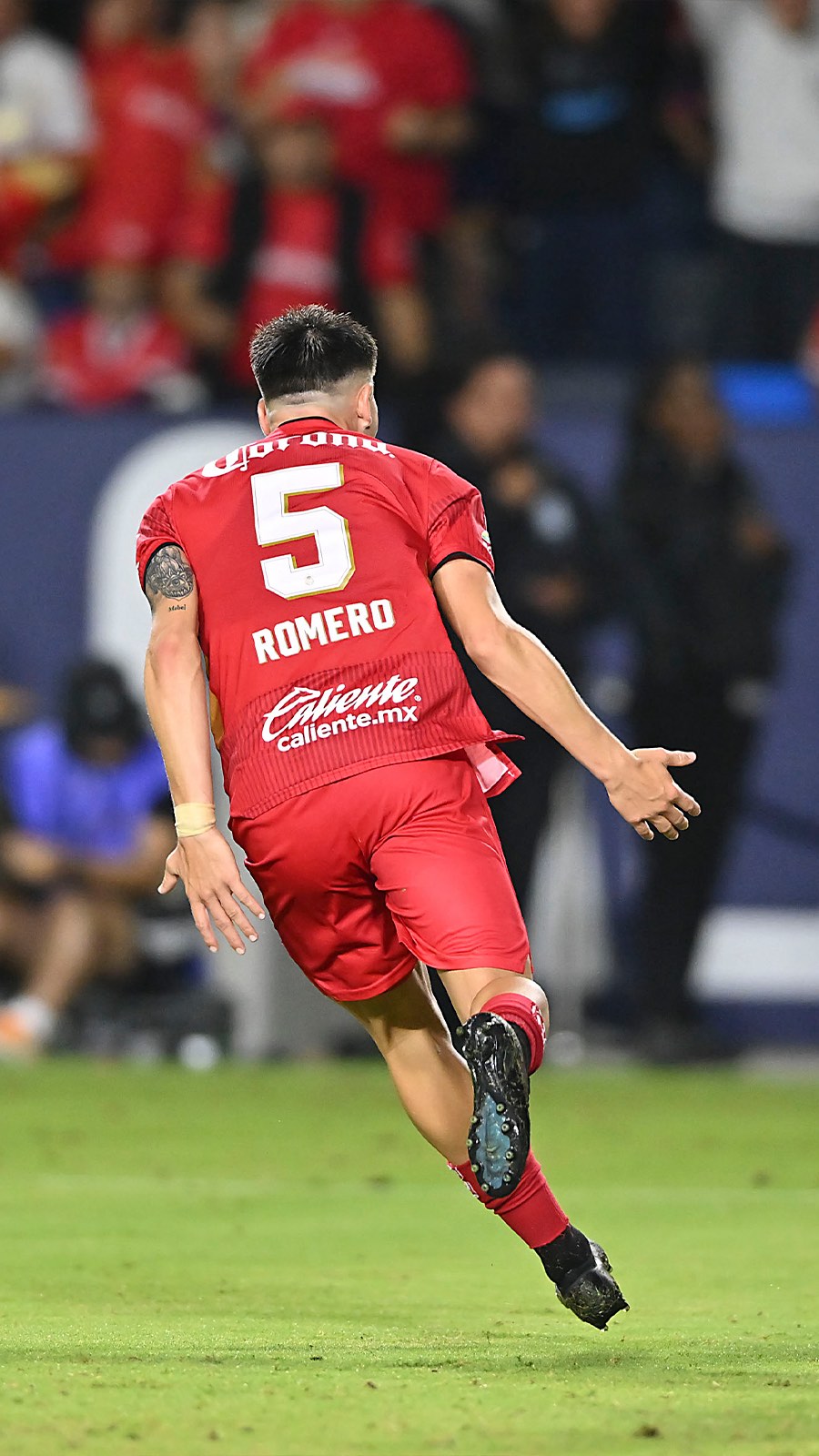Instagram post by @tolucafc for Liga BBVA MX. Caption reads: ¡Lo empató el Diablooo! 🔥

Franco Romero....