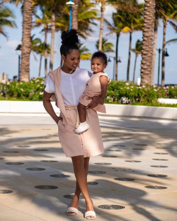 Instagram post by @natashaleeds for Banana Republic Factory. Caption reads: More Matching, Mommy & Me Moments coming your way!....