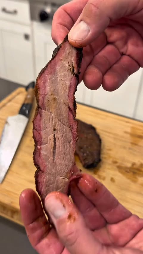 Instagram post by @svenddiesel for Dalstrong. Caption reads: 🔥 Iberico “Brisket-Style” Experiment… and it....