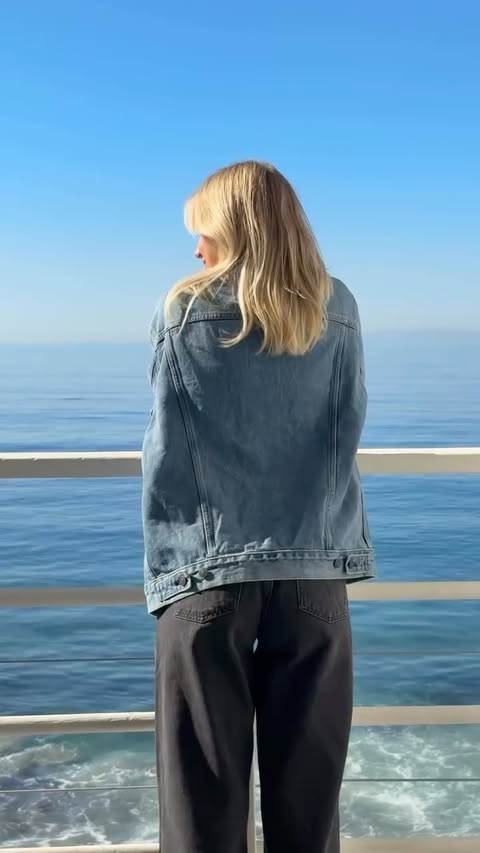 Instagram post by @jamielynkane for Tillys. Caption reads: my California winter uniform 💘 @tillys @levis #ad....