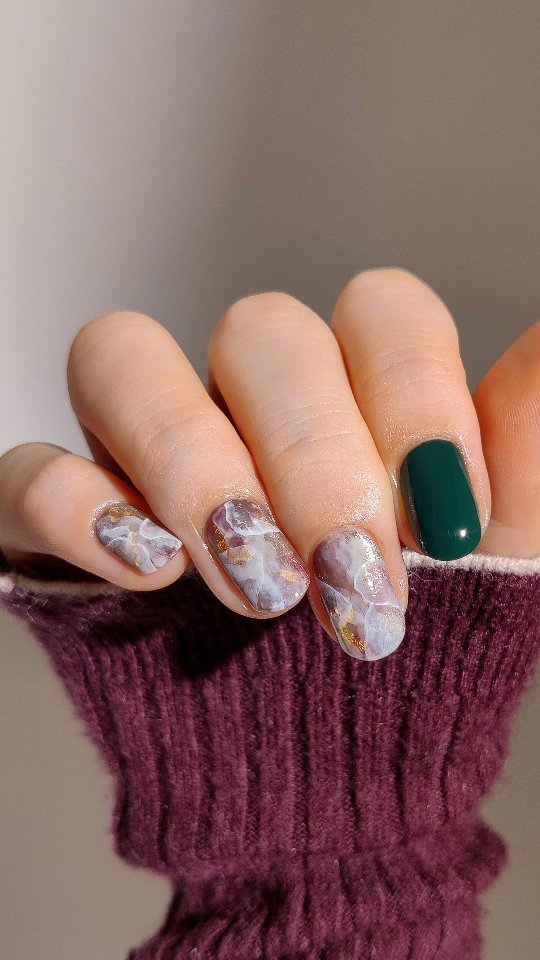 Instagram post by @maco_mani for Olive & June. Caption reads: Nuance marble - a shorter version of this....