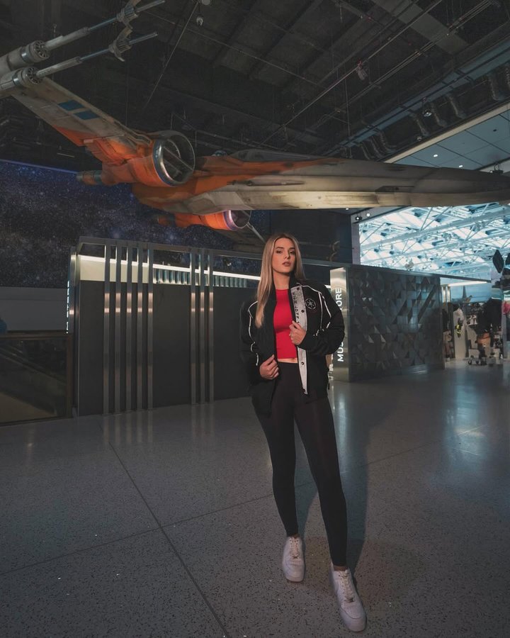 Instagram post by @seattlesbeauty for Heroes Villains. Caption reads: [...] @johnshinkle 

#starwars #sponsored....