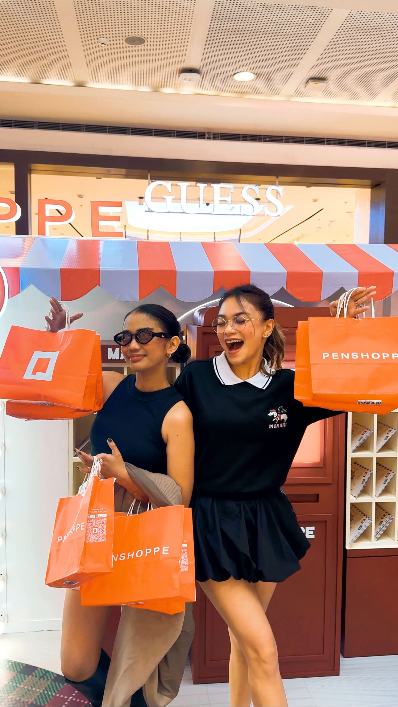 Instagram post by @ka_resse for Penshoppe. Caption reads: Shop exclusive deals at the @penshoppe Holiday....