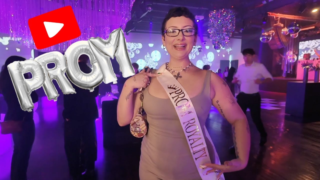 YouTube post by @Vanillamacee for VEGAMOUR. Caption reads: [...] vanillamace insta: vanilllamace @vegamour....