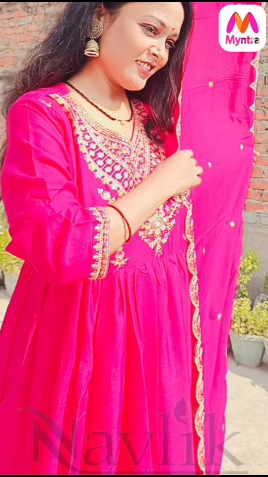 Instagram post by @jana282971 for Navlik. Caption reads: Check this out
KALINI Floral Yoke Design V-Neck....