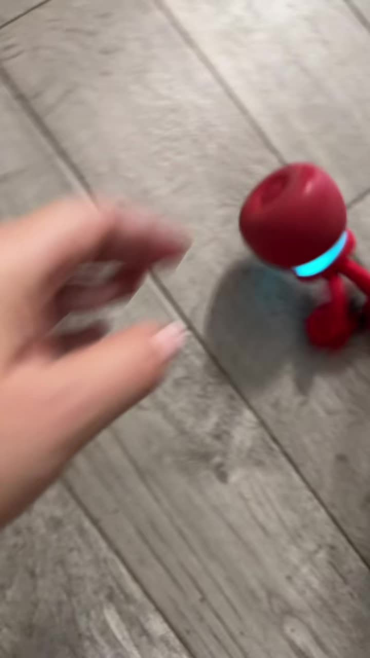 TikTok post by @honestglowformatureskin for Potaroma. Caption reads: [...] here sold on TikTok shop and made by....