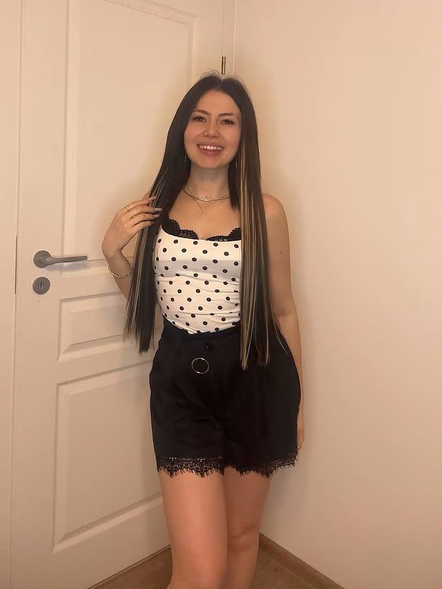 Instagram post by @_daniela_alessandra_official for SHEIN. Caption reads: #publicitate ❤SHEIN Fit Check Challenge! Search....