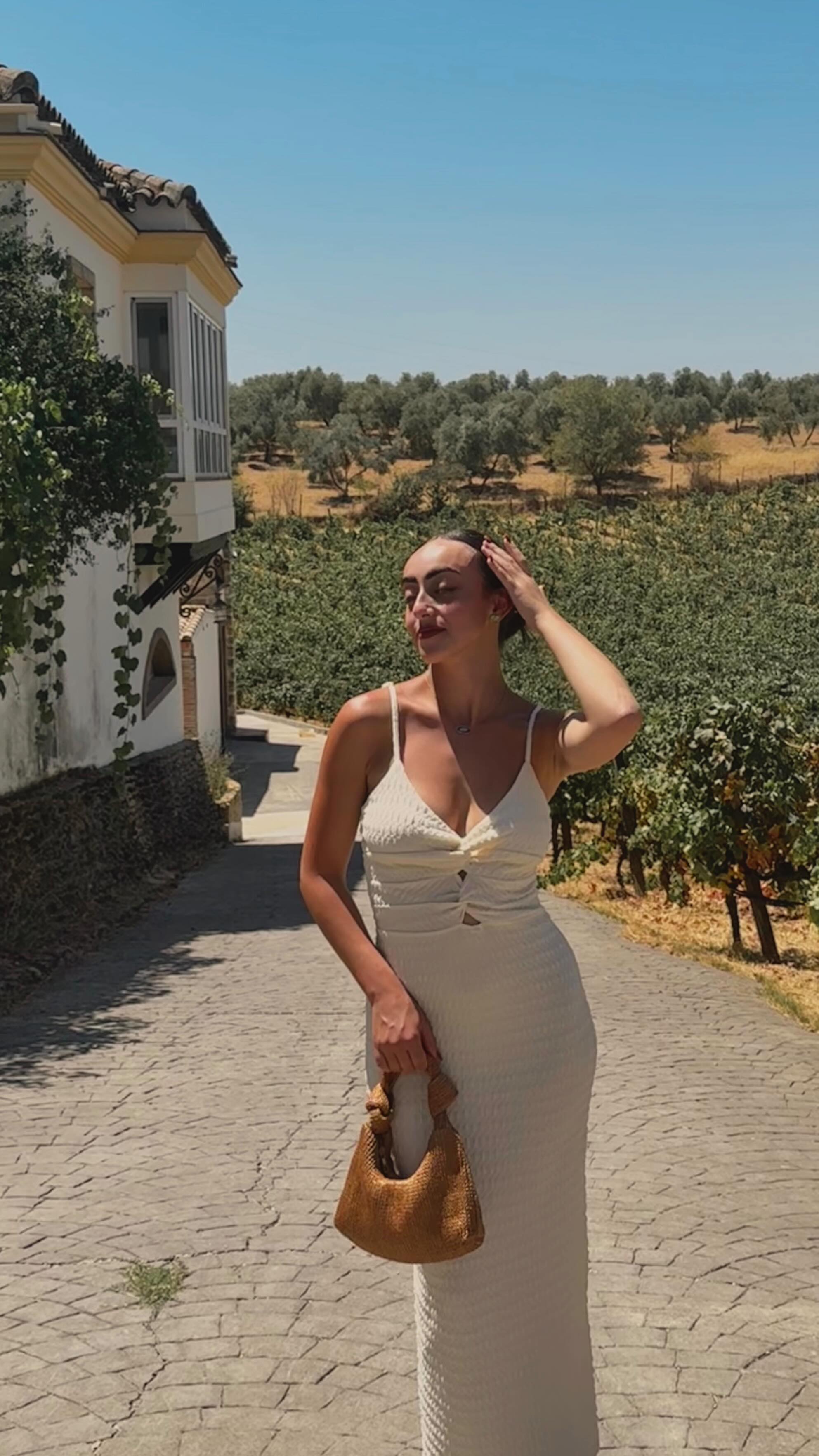 Instagram post by @nicolefrendoofficial for Carisma Collections. Caption reads: [...] trip whilst in Spain ❤️🇪🇸

ad/....