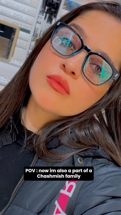 Instagram post by @kiran.bhatia.14 for lenskart. Caption reads: Everything has its pros and cons. I feel so....