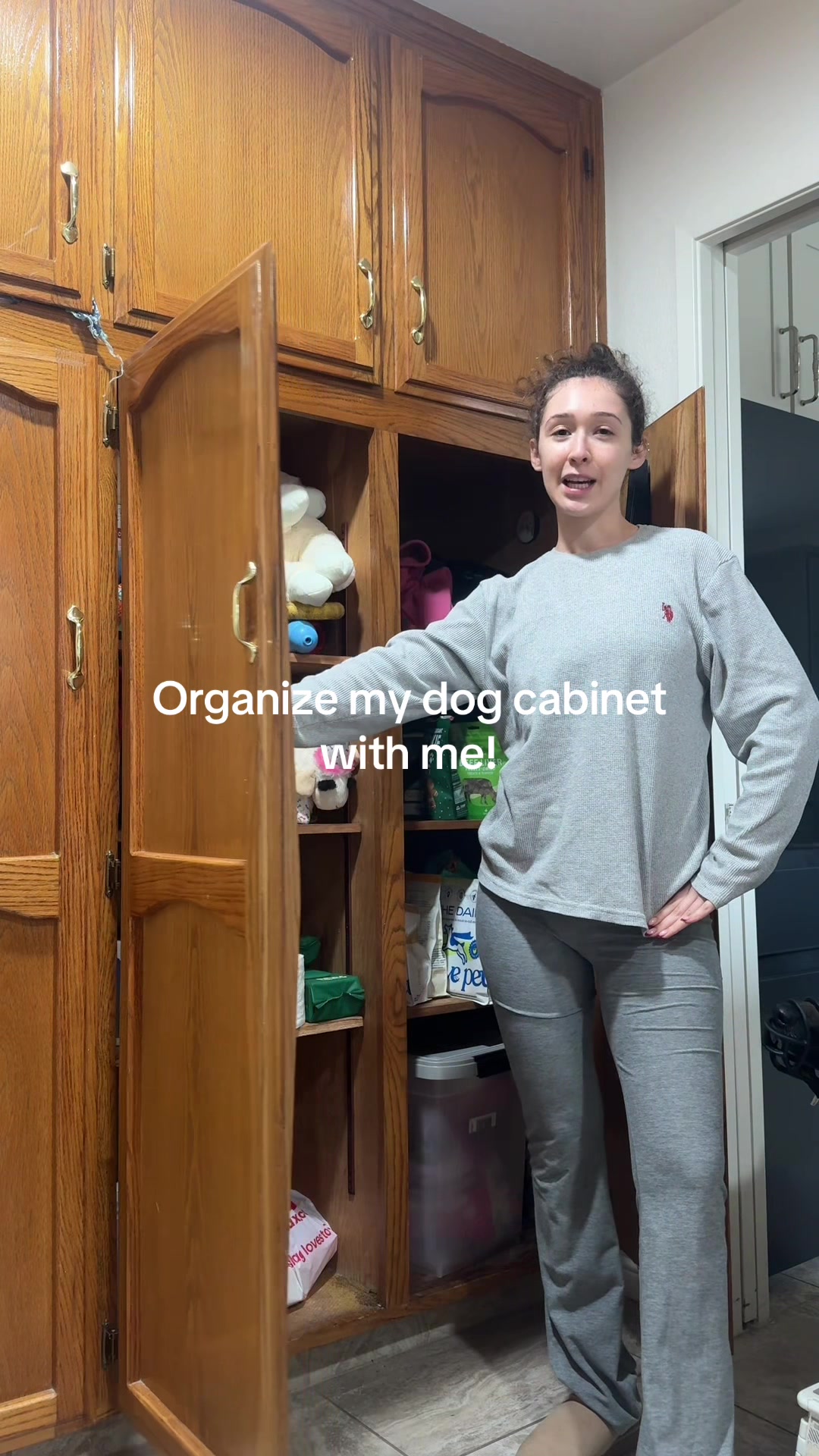 TikTok post by @stormiegirl23 for Native Pet. Caption reads: [...]  @Michelle & Molo @Fresh Is Best  @Native....