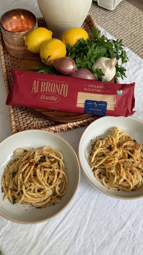Instagram post by @annaandthekitch for Barilla. Caption reads: #ad Al Bronzo by @barillaus Organic Bucatini....