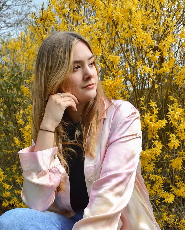 Instagram post by @silke_hsn for SILK MAISON. Caption reads: AD | thank u @silkmaison for this gorgeous shirt....