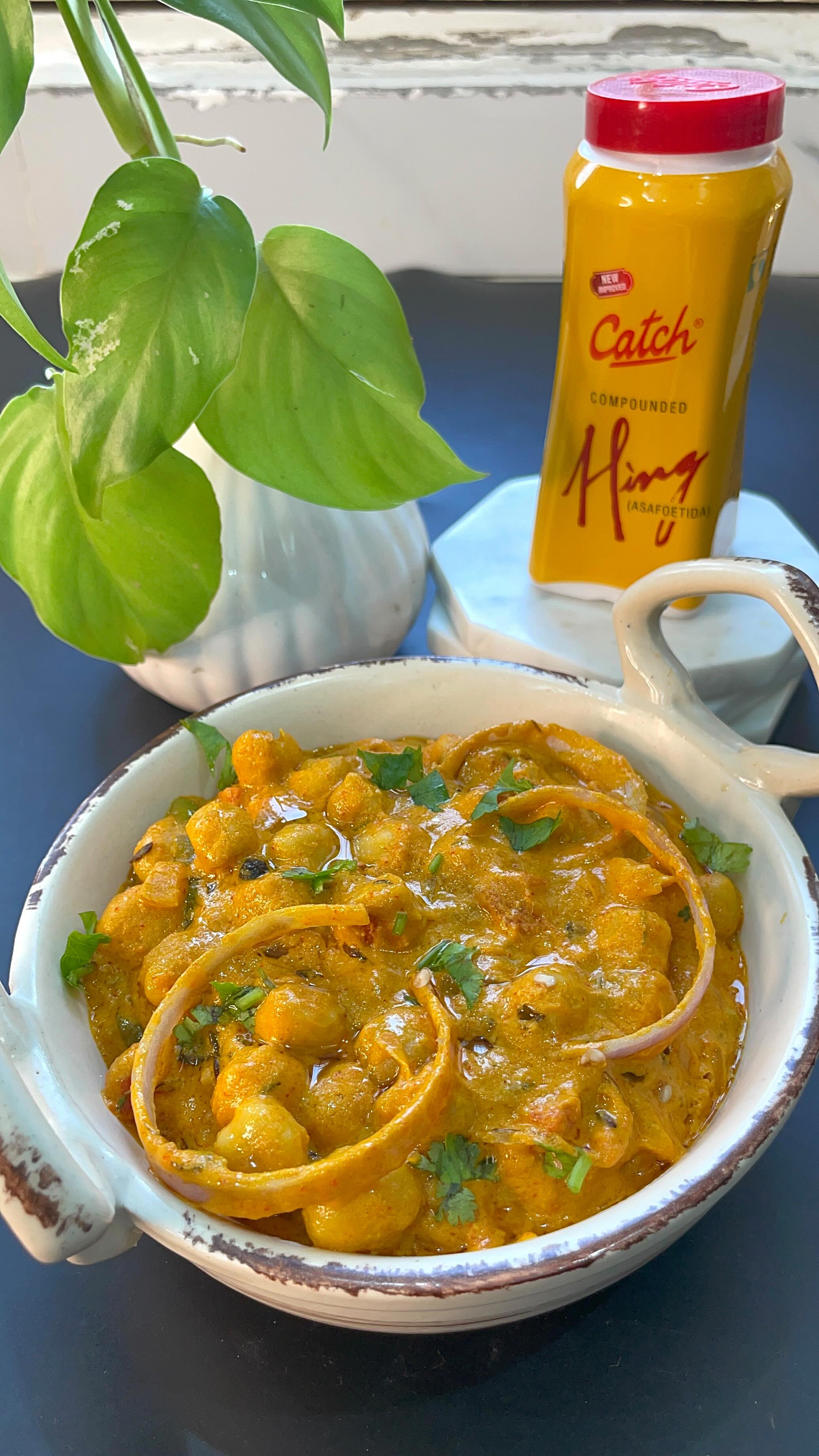 Instagram post by @learnlively for Catch Foods. Caption reads: Tangy. Spicy. Nostalgic. Every bite is protein....