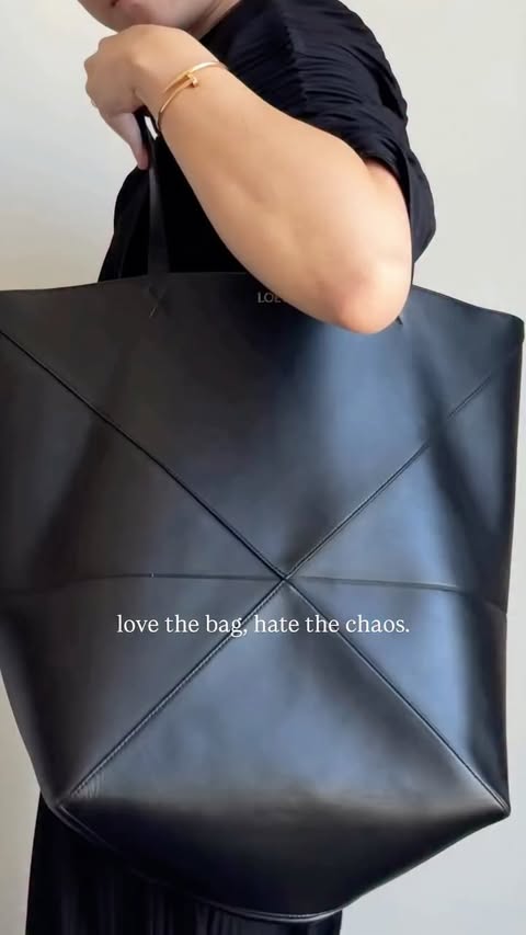 Instagram post by @seaghannn for Orbitkey. Caption reads: [...] 💅 More structure ✨ Would you use this....