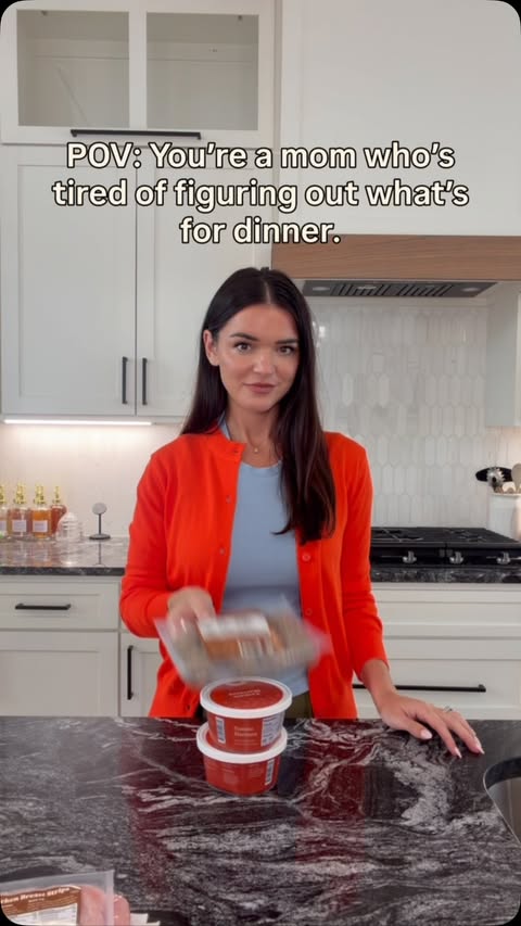 Instagram post by @ravennicolegates for Hungryroot. Caption reads: [...] have to come up with myself thanks to....