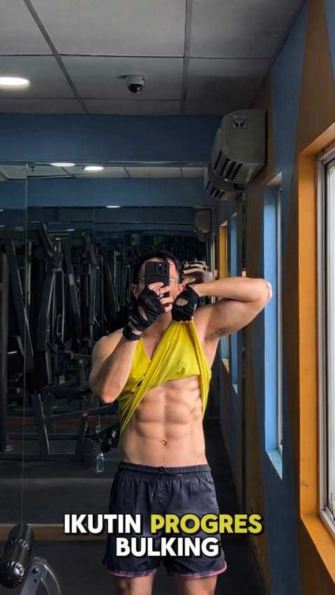 Instagram post by @ricwilson_horax for L-Men. Caption reads: Yuk ikutin progress aku bareng Lmen 🔥💪 :: #lmen....