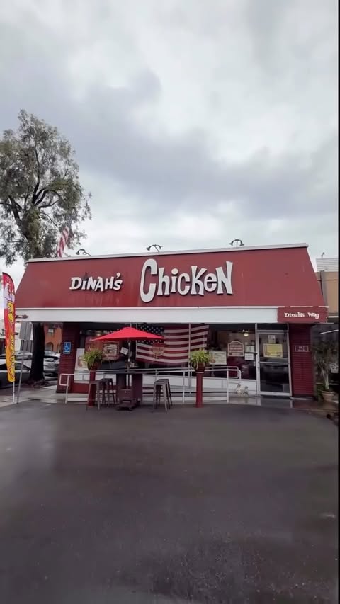 Instagram post by @dinahsfriedchicken for Mustard. Caption reads: [...] Best in Glendale 2026! Huge shoutout to....