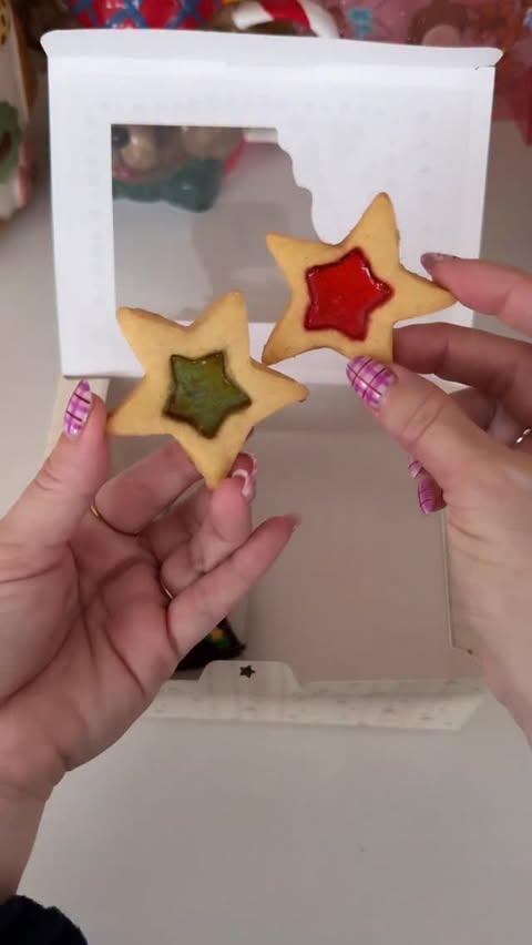 Instagram post by @samswhurld for HomeGoods. Caption reads: [...] or as a take home treat for guests! 🧸....