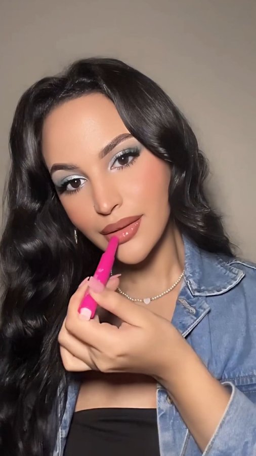 Instagram post by @haneenmahmoodd for Beautyblender. Caption reads: [...] makeup tools while you only need one....
