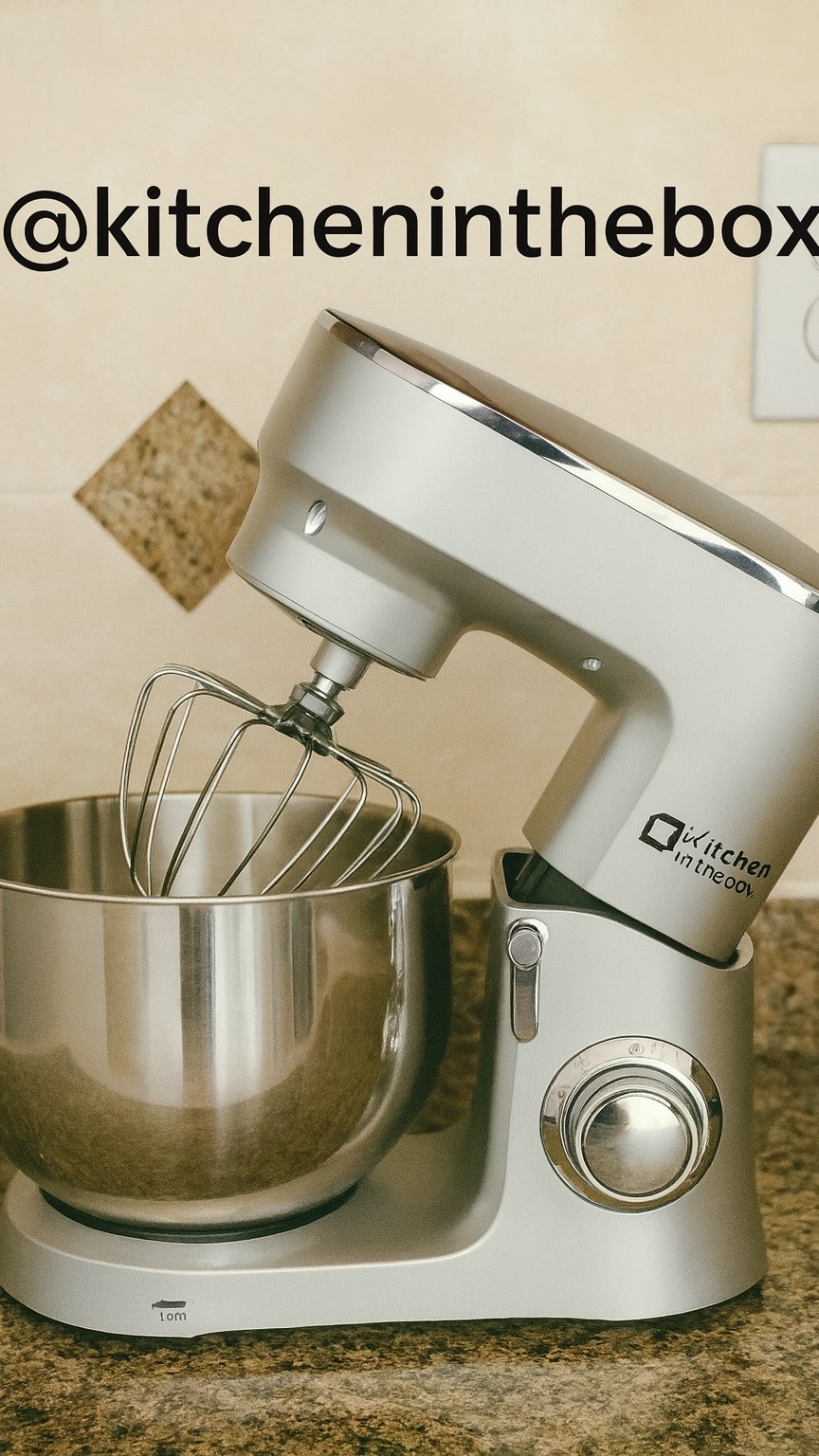 Instagram post by @seldasahn for Kitcheninthebox. Caption reads: Meet my new kitchen helper! @kitcheninthebox_....