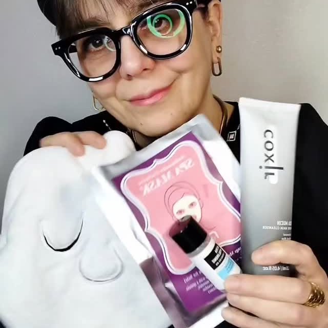 Instagram post by @jti.giulia for Coxir. Caption reads: ✨coxir / the SKIN HOUSE ✨ 
.
.
Coucou tout le....