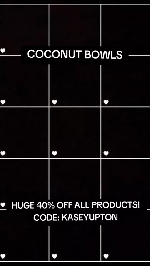 Instagram post by @mummyof3_uk for Coconut Bowls. Caption reads: AD | @coconutbowls Perfect Christmas....